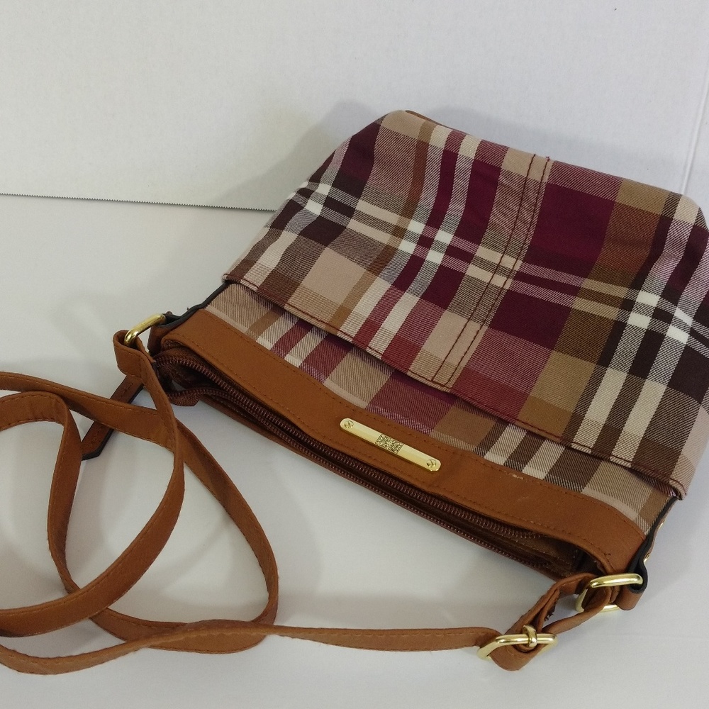 Gap Style Purse - Picture 2 of 3